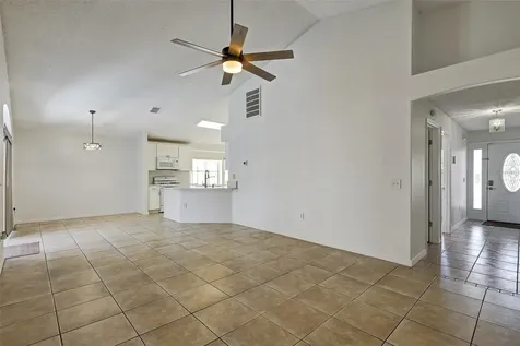 1175 Jaybee Avenue Davenport FL 33897