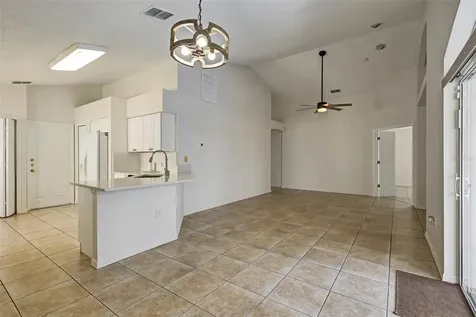 1175 Jaybee Avenue Davenport FL 33897