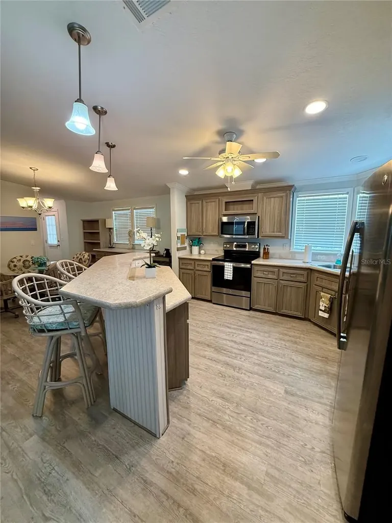 82184 E Street N Pinellas Park FL 33781