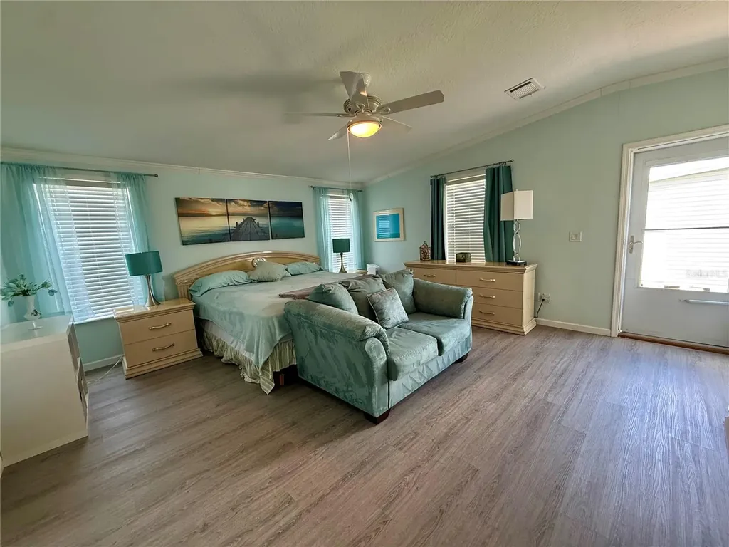 82184 E Street N Pinellas Park FL 33781