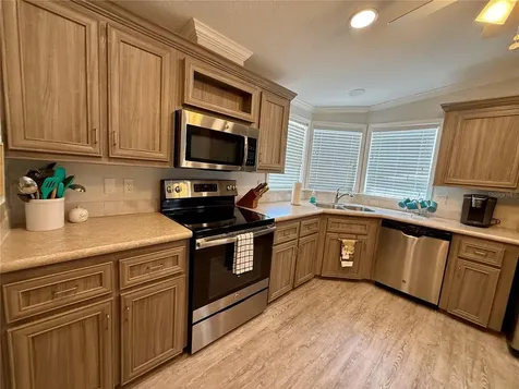 82184 E Street N Pinellas Park FL 33781