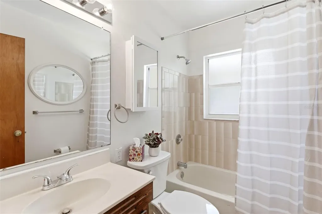 10651 125th Avenue Largo FL 33773