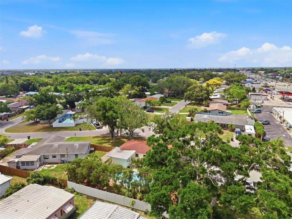 10651 125th Avenue Largo FL 33773