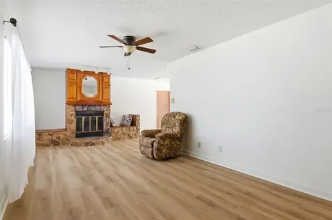 10651 125th Avenue Largo FL 33773