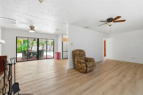 10651 125th Avenue Largo FL 33773