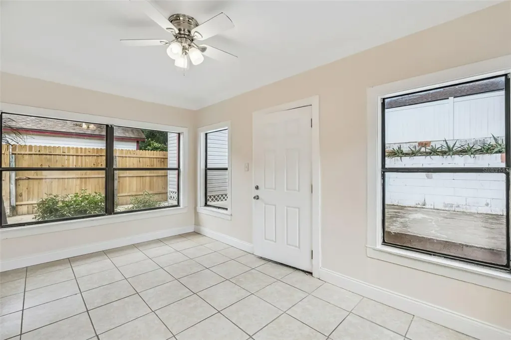 596 Swallow Court Apopka FL 32712