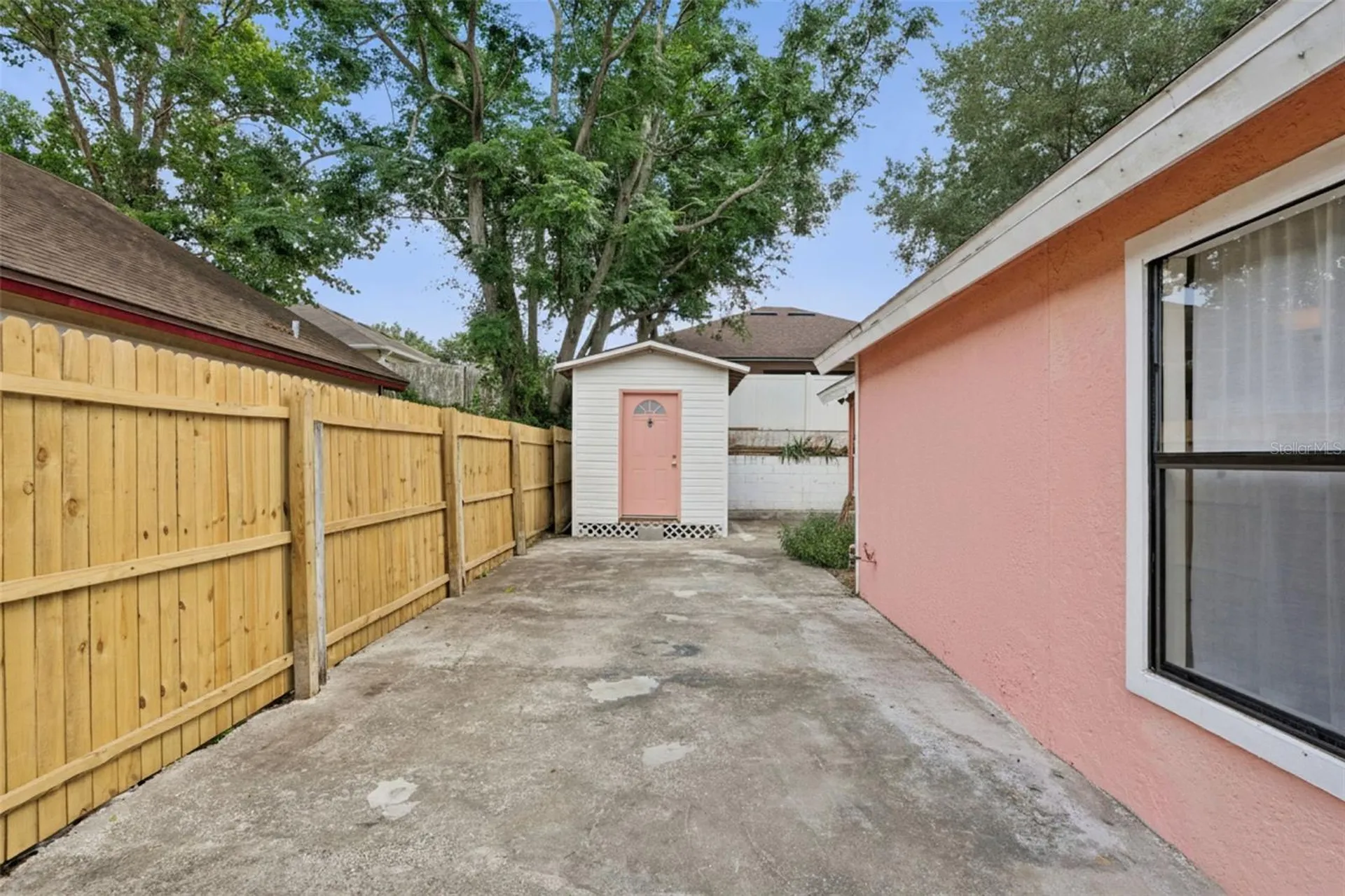 596 Swallow Court Apopka FL 32712