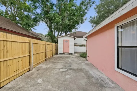596 Swallow Court Apopka FL 32712