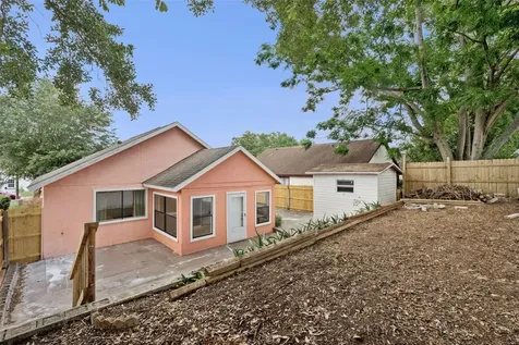 596 Swallow Court Apopka FL 32712