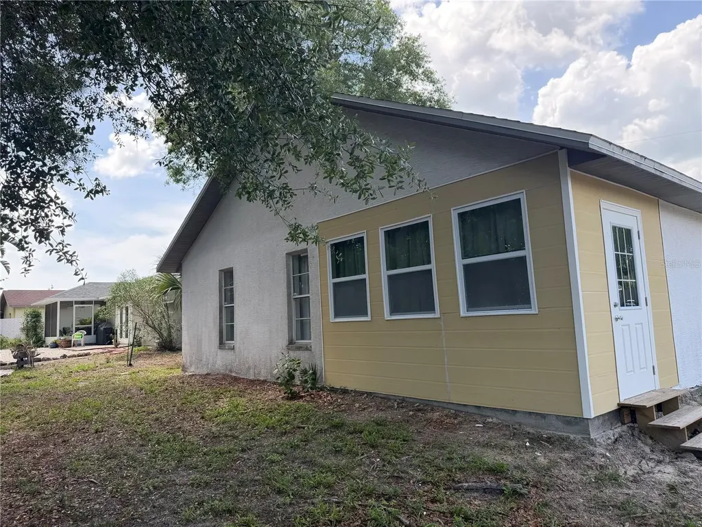 5514 Kentucky Avenue New Port Richey FL 34652