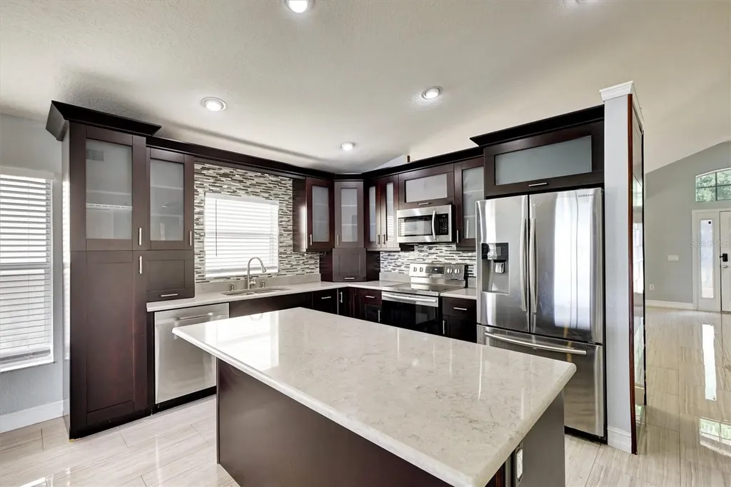 8105 Tar Hollow Drive Gibsonton FL 33534