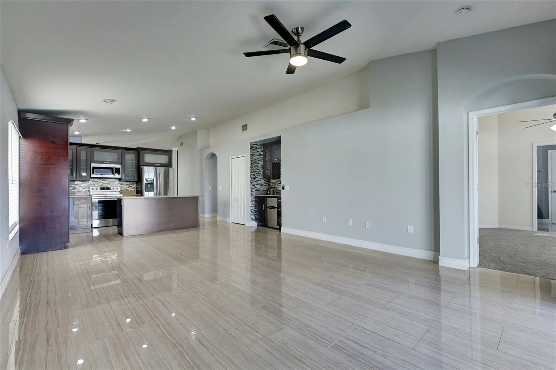 8105 Tar Hollow Drive Gibsonton FL 33534