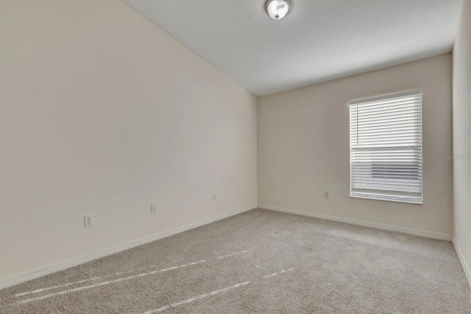 8105 Tar Hollow Drive Gibsonton FL 33534