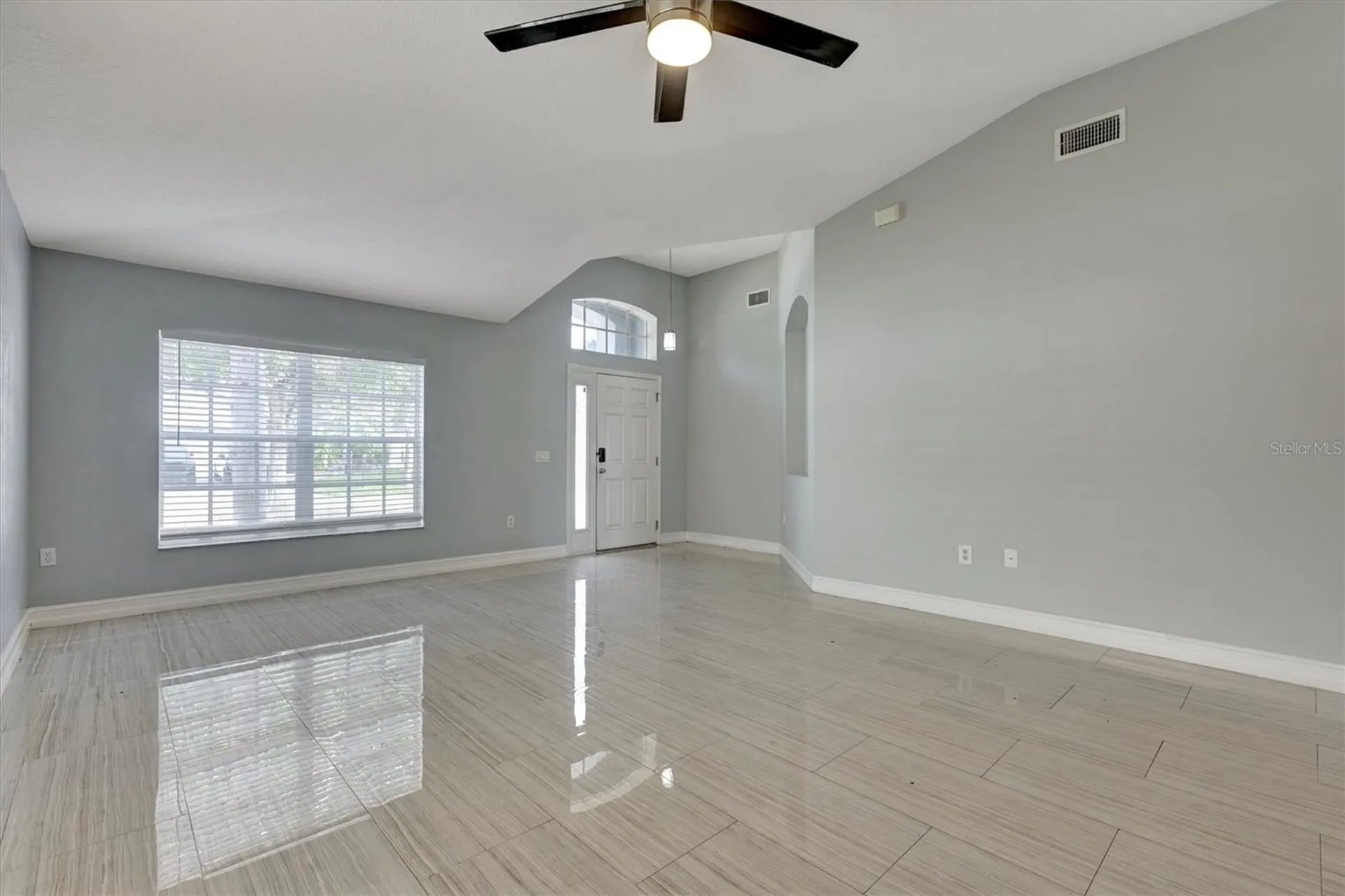 8105 Tar Hollow Drive Gibsonton FL 33534