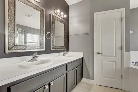 8105 Tar Hollow Drive Gibsonton FL 33534