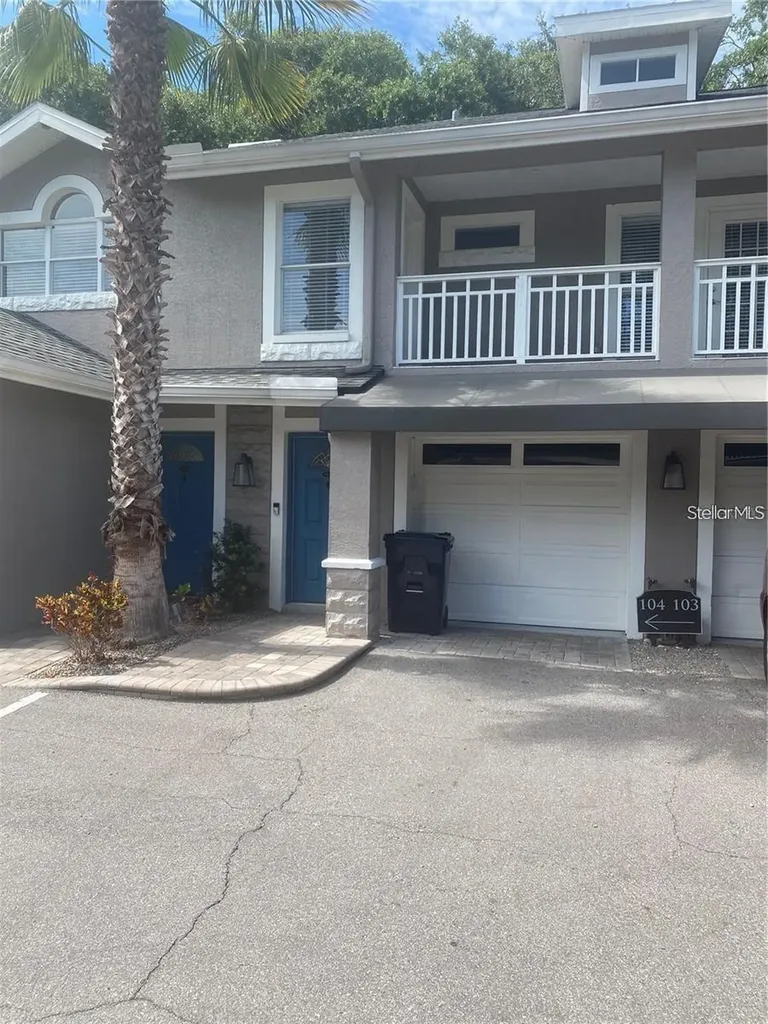 4811 Bayshore Boulevard Tampa FL 33611
