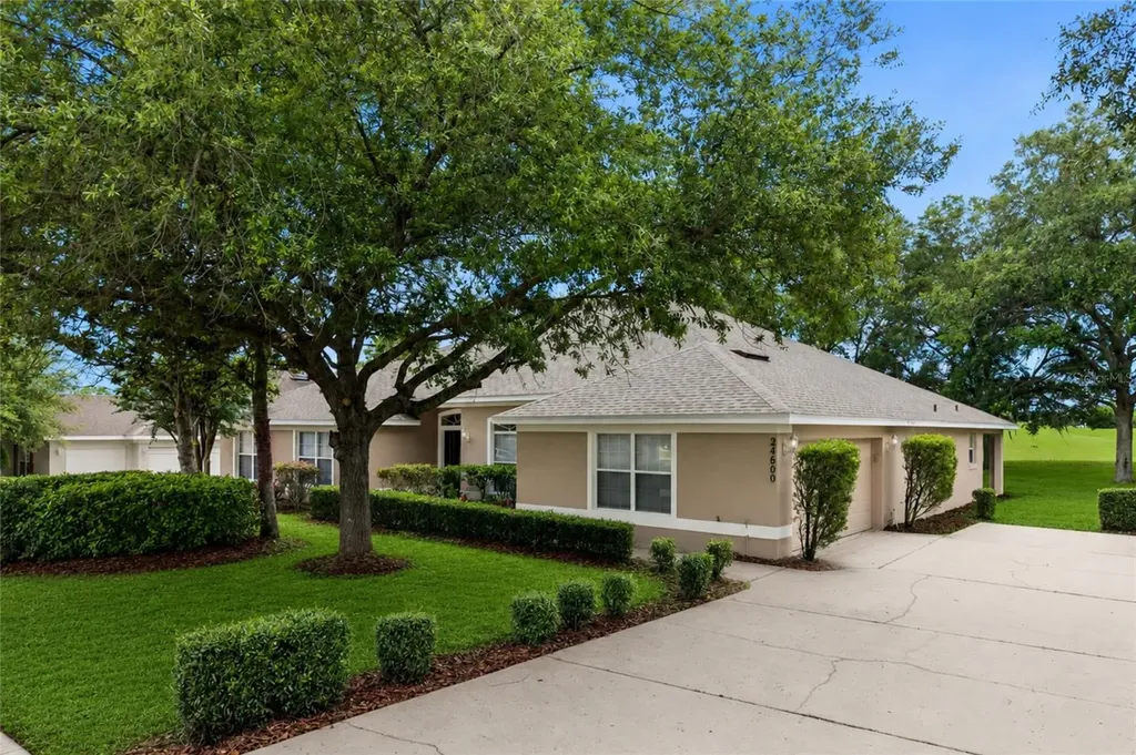 24600 Calusa Boulevard Eustis FL 32736