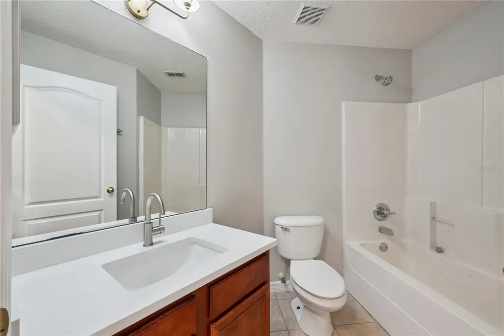 24600 Calusa Boulevard Eustis FL 32736