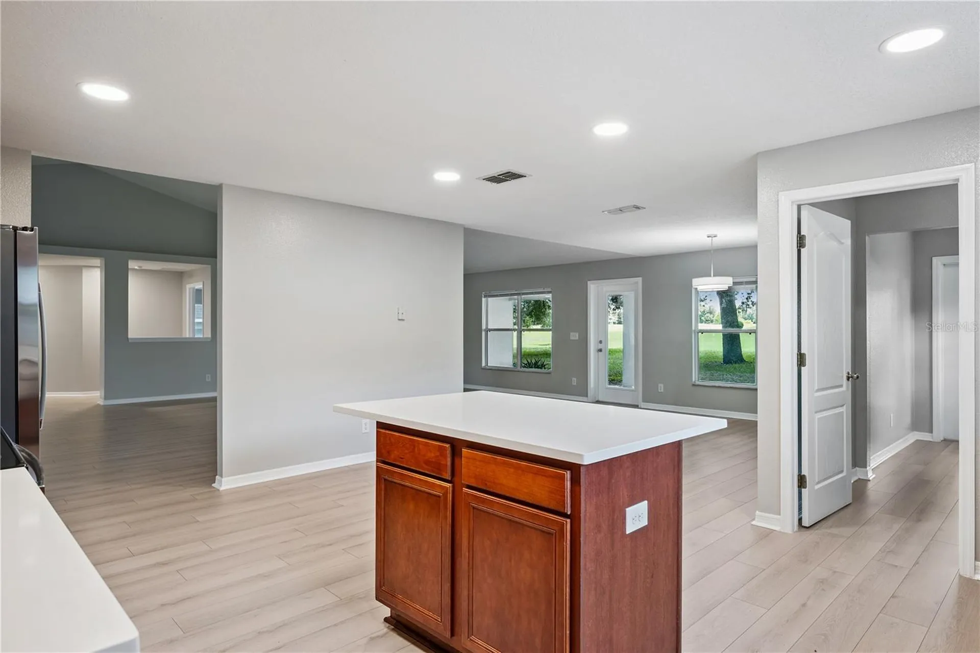 24600 Calusa Boulevard Eustis FL 32736
