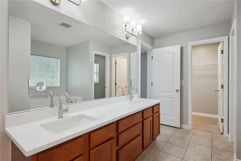 24600 Calusa Boulevard Eustis FL 32736