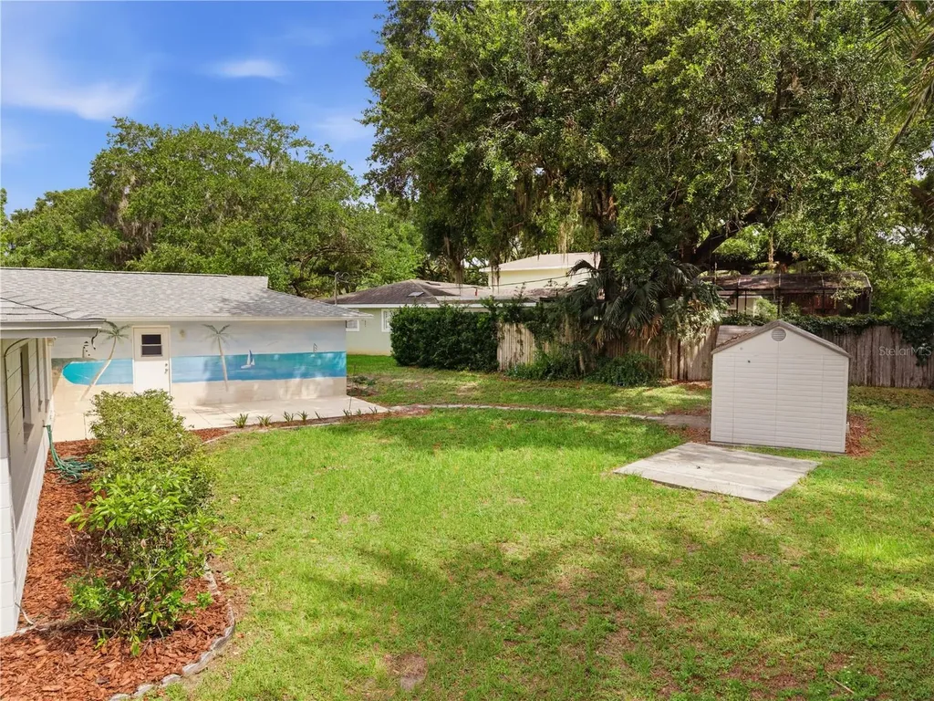 1371 Fair Oaks Avenue Kissimmee FL 34744