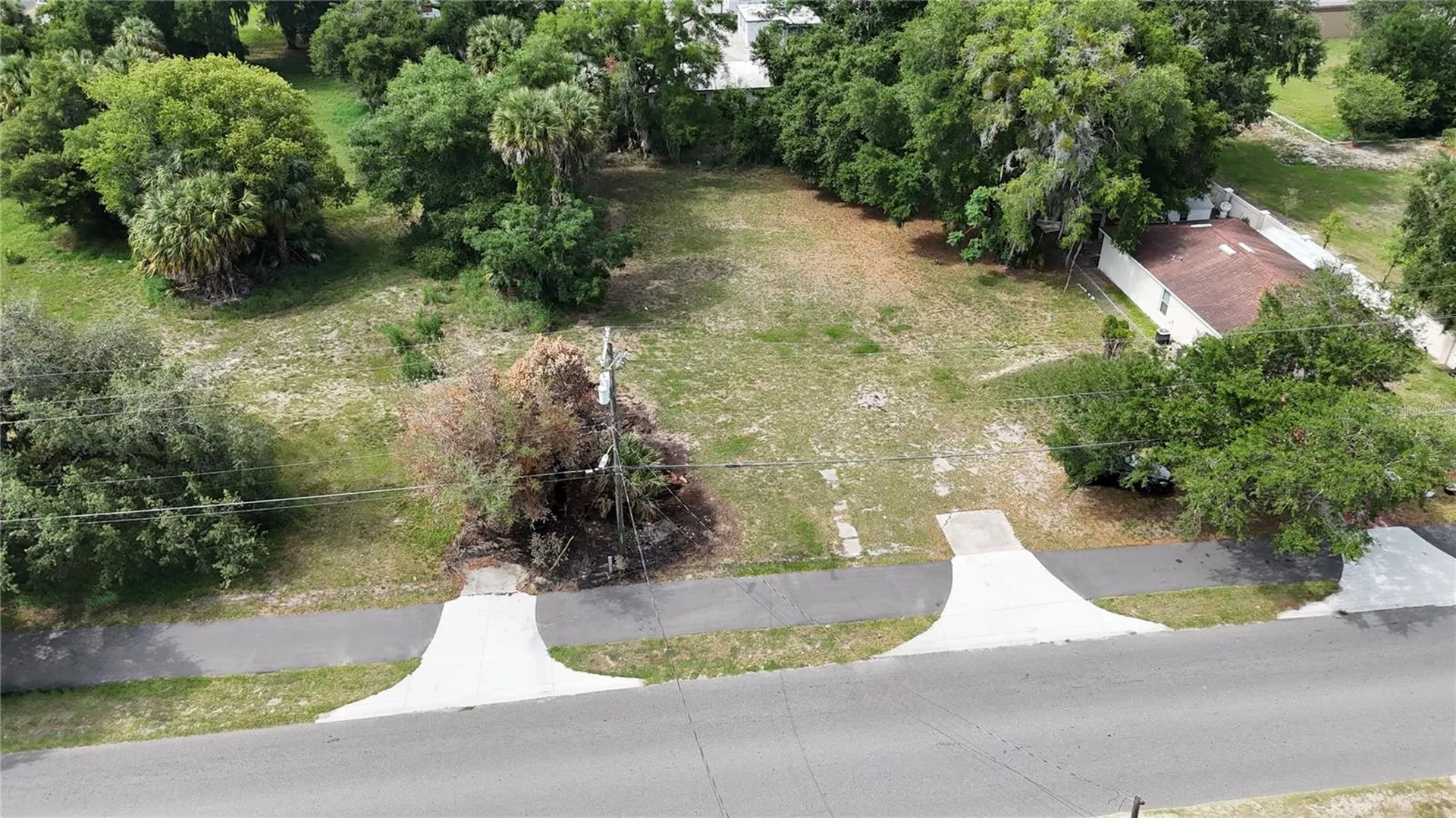 41 E Michael Gladden Boulevard Apopka FL 32703