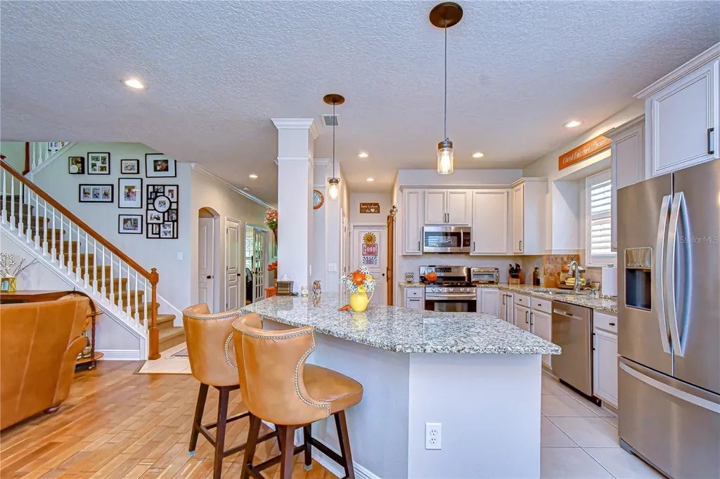 6135 Churchside Drive Lithia FL 33547