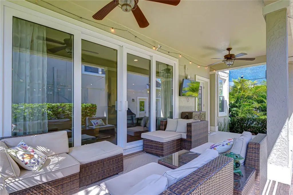 6135 Churchside Drive Lithia FL 33547