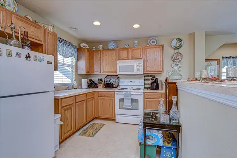 6135 Churchside Drive Lithia FL 33547