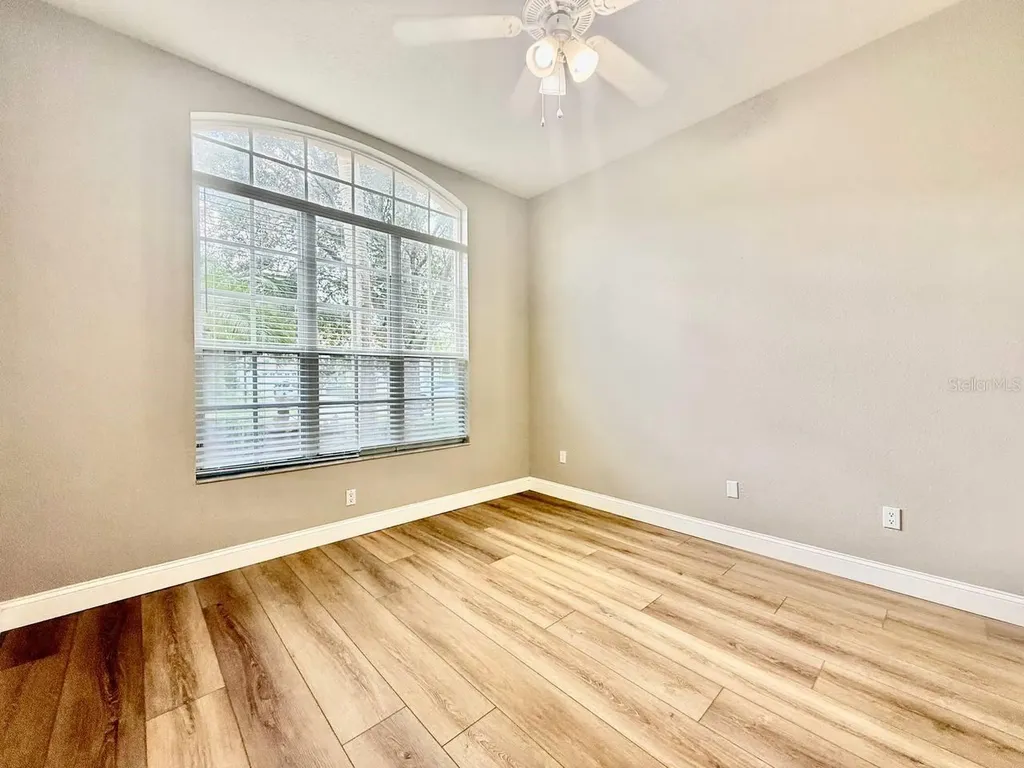 18711 Chaville Road Lutz FL 33558