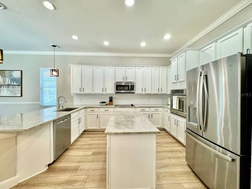 18711 Chaville Road Lutz FL 33558