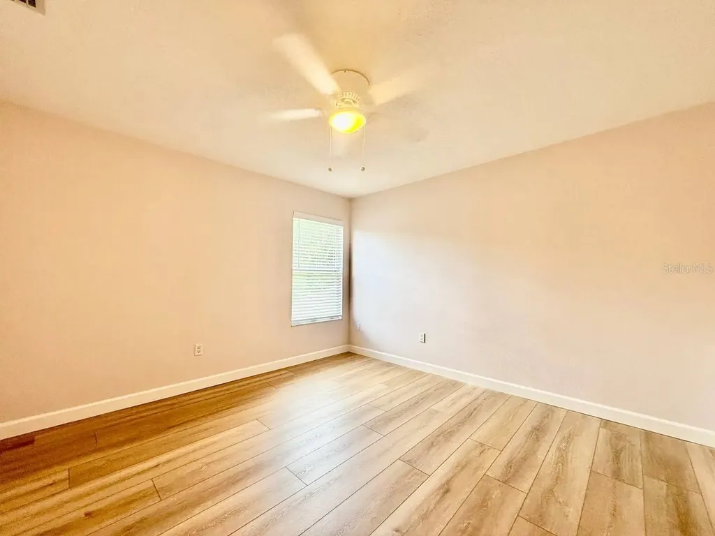 18711 Chaville Road Lutz FL 33558