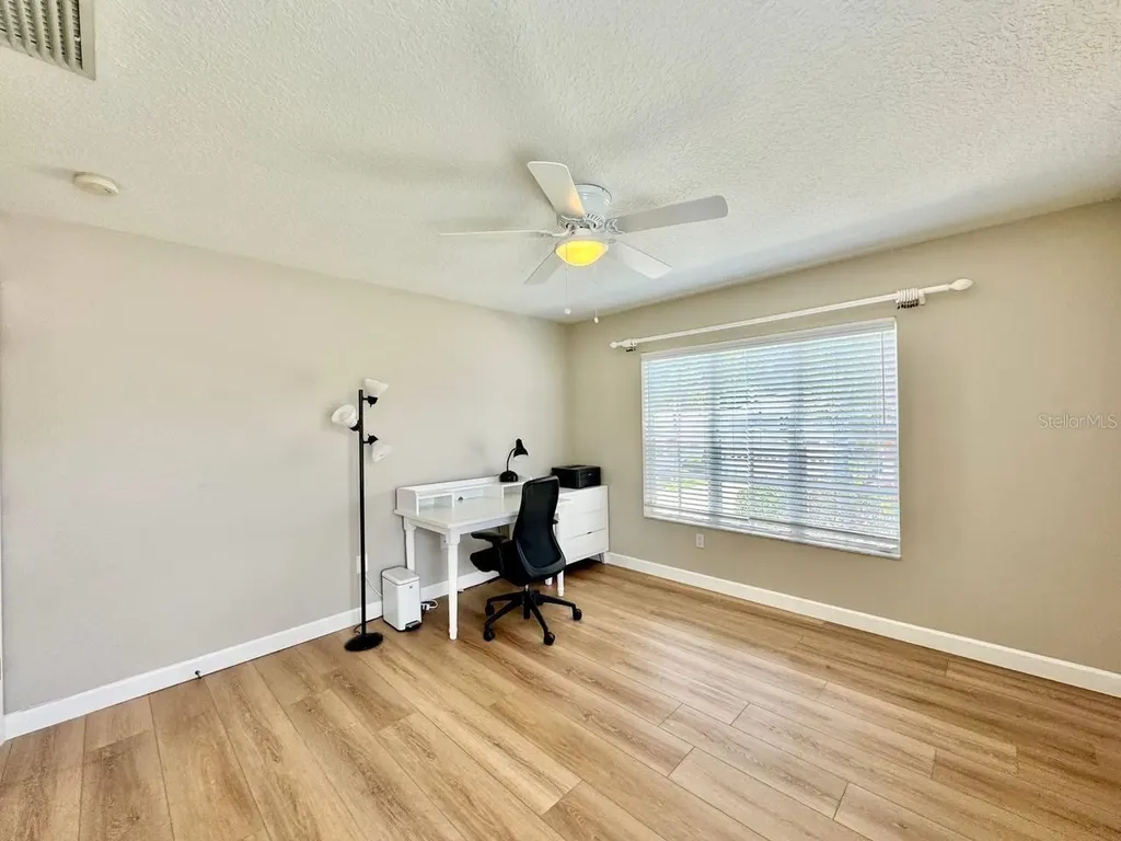 18711 Chaville Road Lutz FL 33558