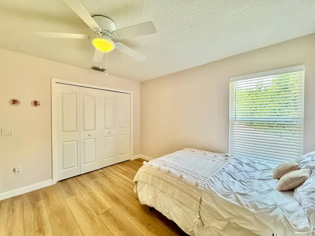 18711 Chaville Road Lutz FL 33558