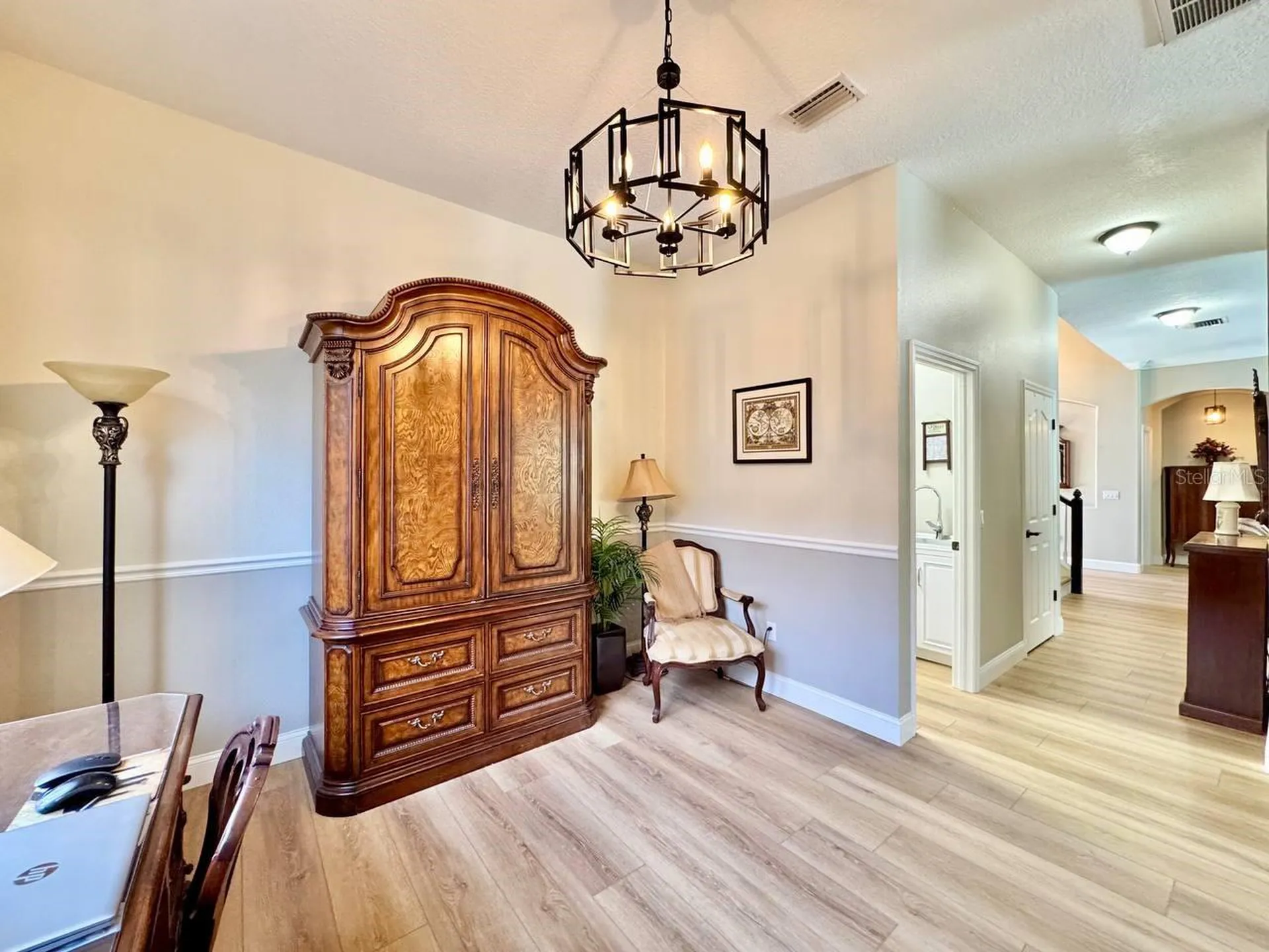 18711 Chaville Road Lutz FL 33558