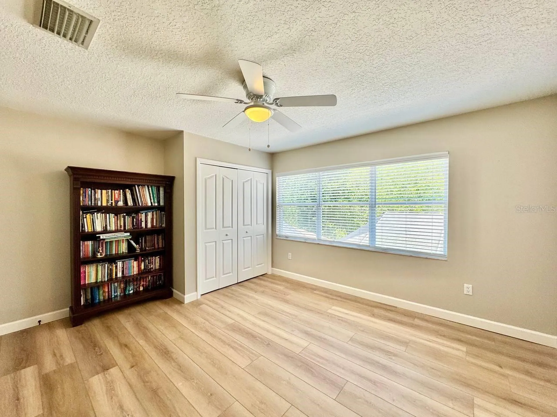 18711 Chaville Road Lutz FL 33558