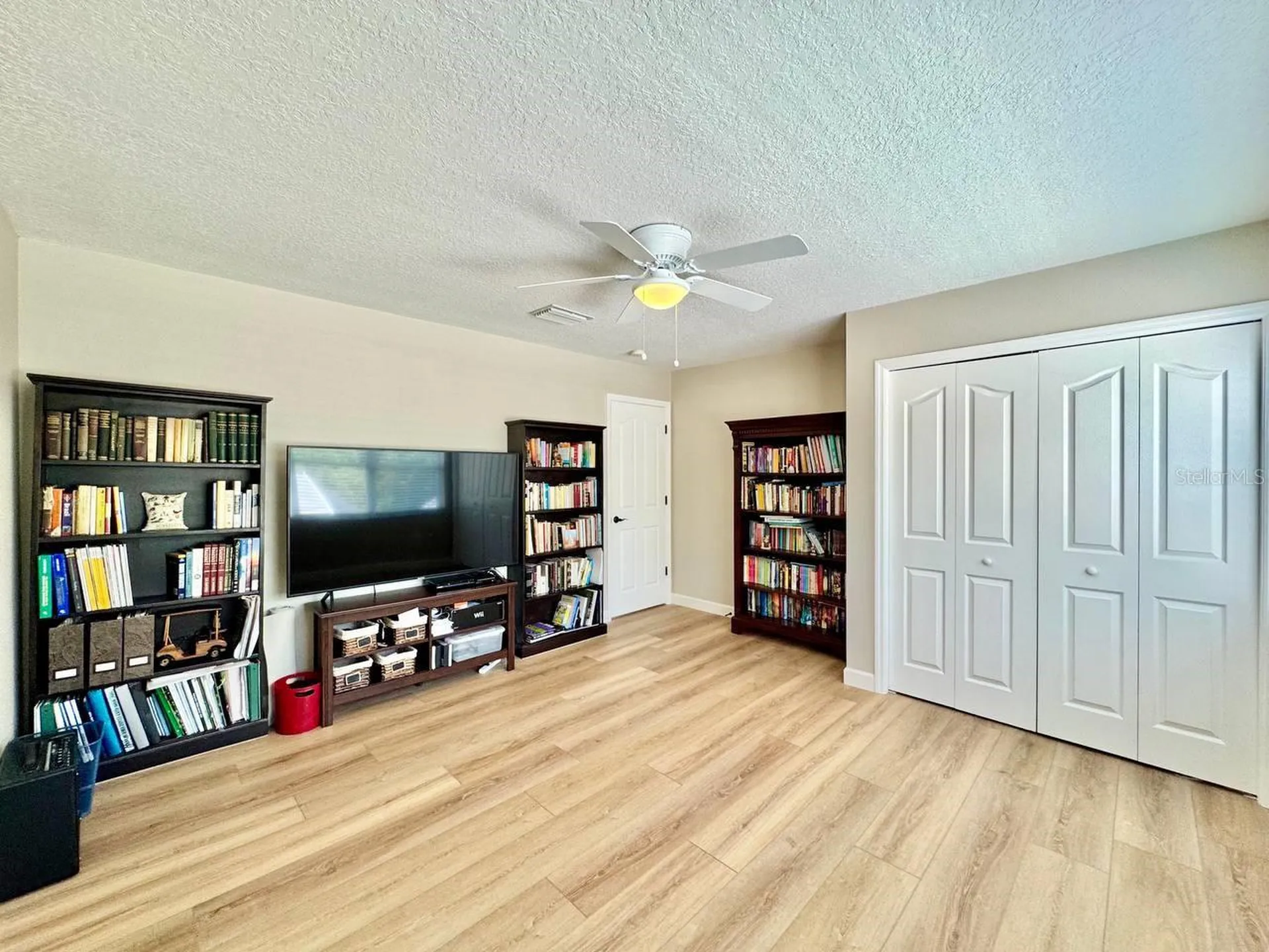 18711 Chaville Road Lutz FL 33558