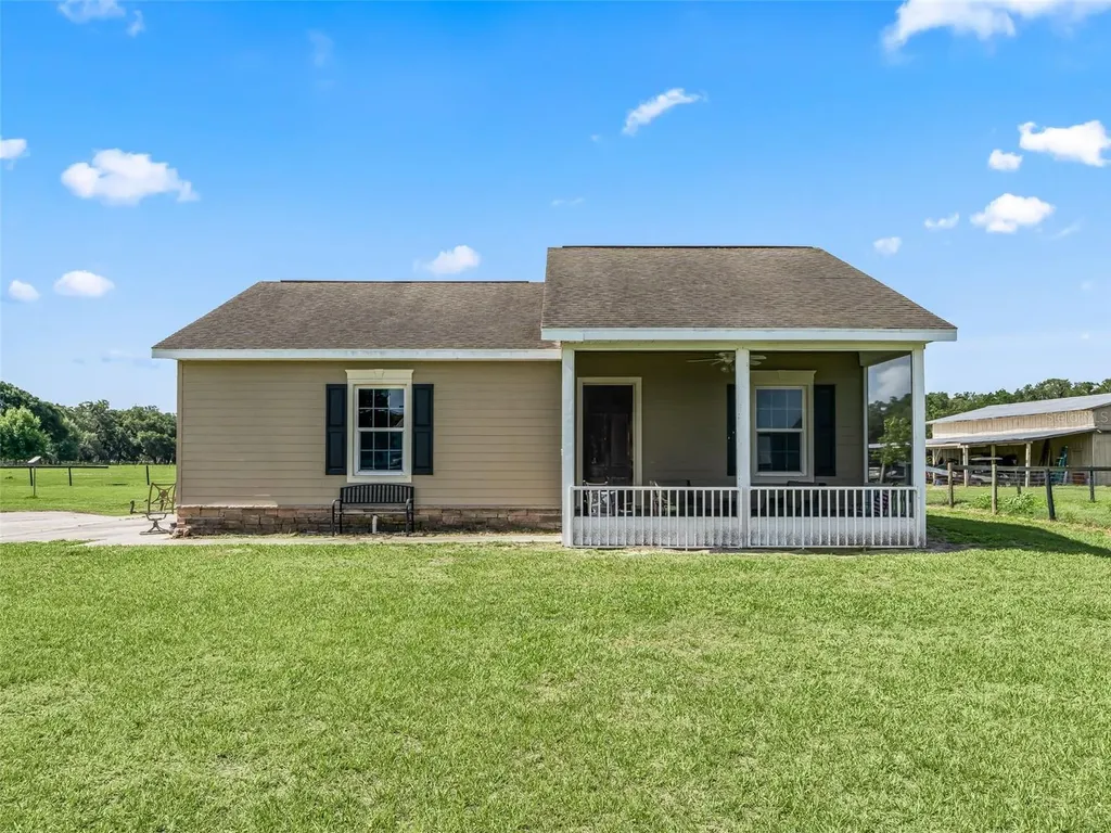 2223 Cr 543 Sumterville FL 33585