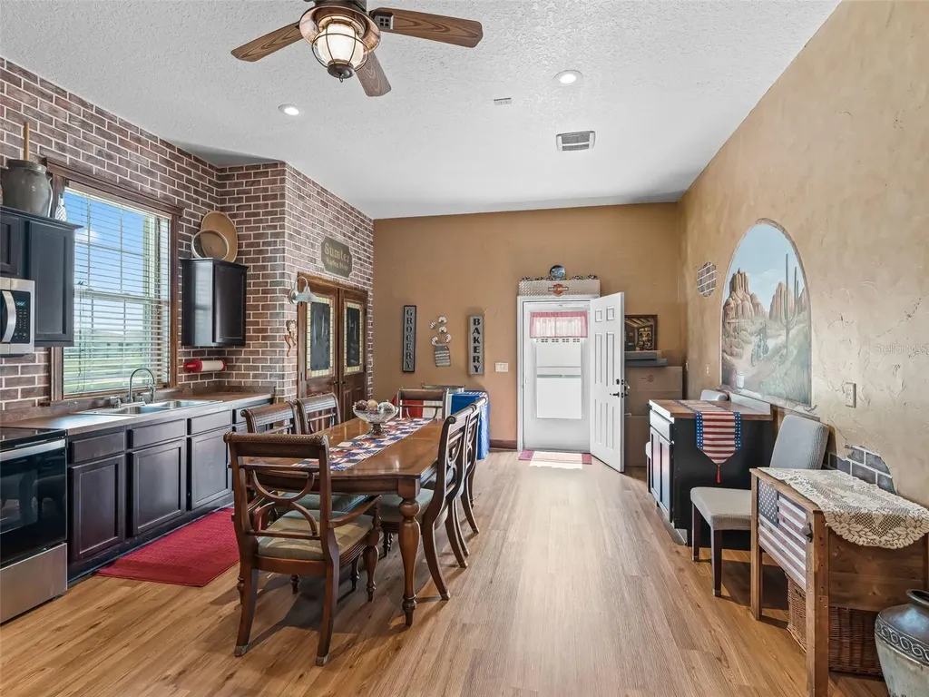 2223 Cr 543 Sumterville FL 33585