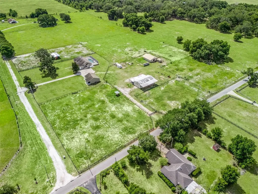 2223 Cr 543 Sumterville FL 33585
