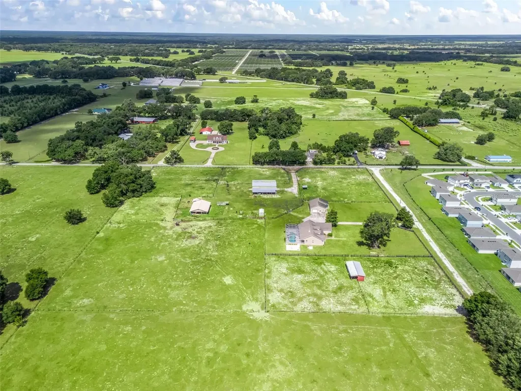 2223 Cr 543 Sumterville FL 33585
