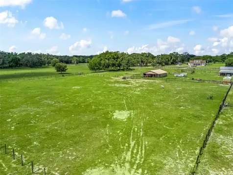 2223 Cr 543 Sumterville FL 33585