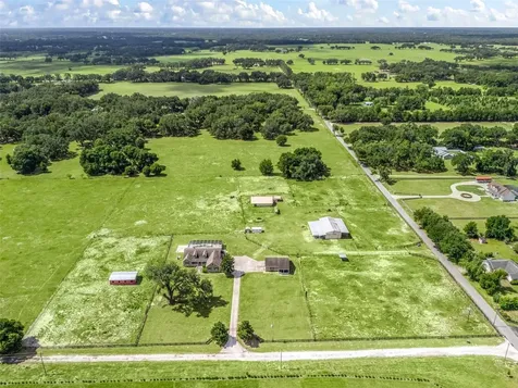 2223 Cr 543 Sumterville FL 33585
