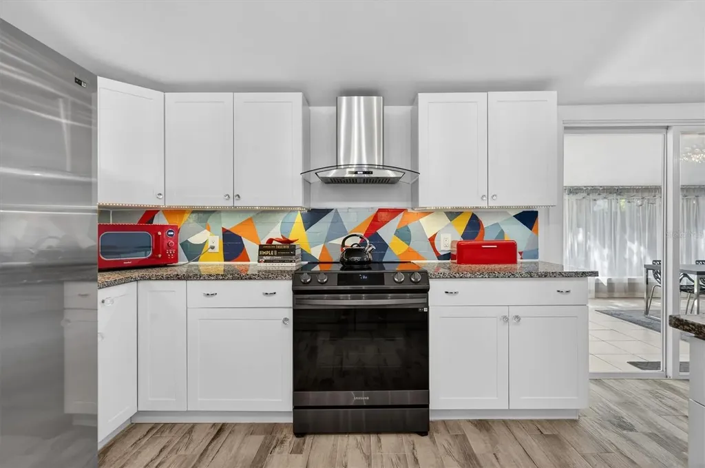 212 S Glenwood Avenue Orlando FL 32803