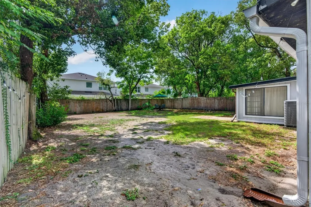 212 S Glenwood Avenue Orlando FL 32803