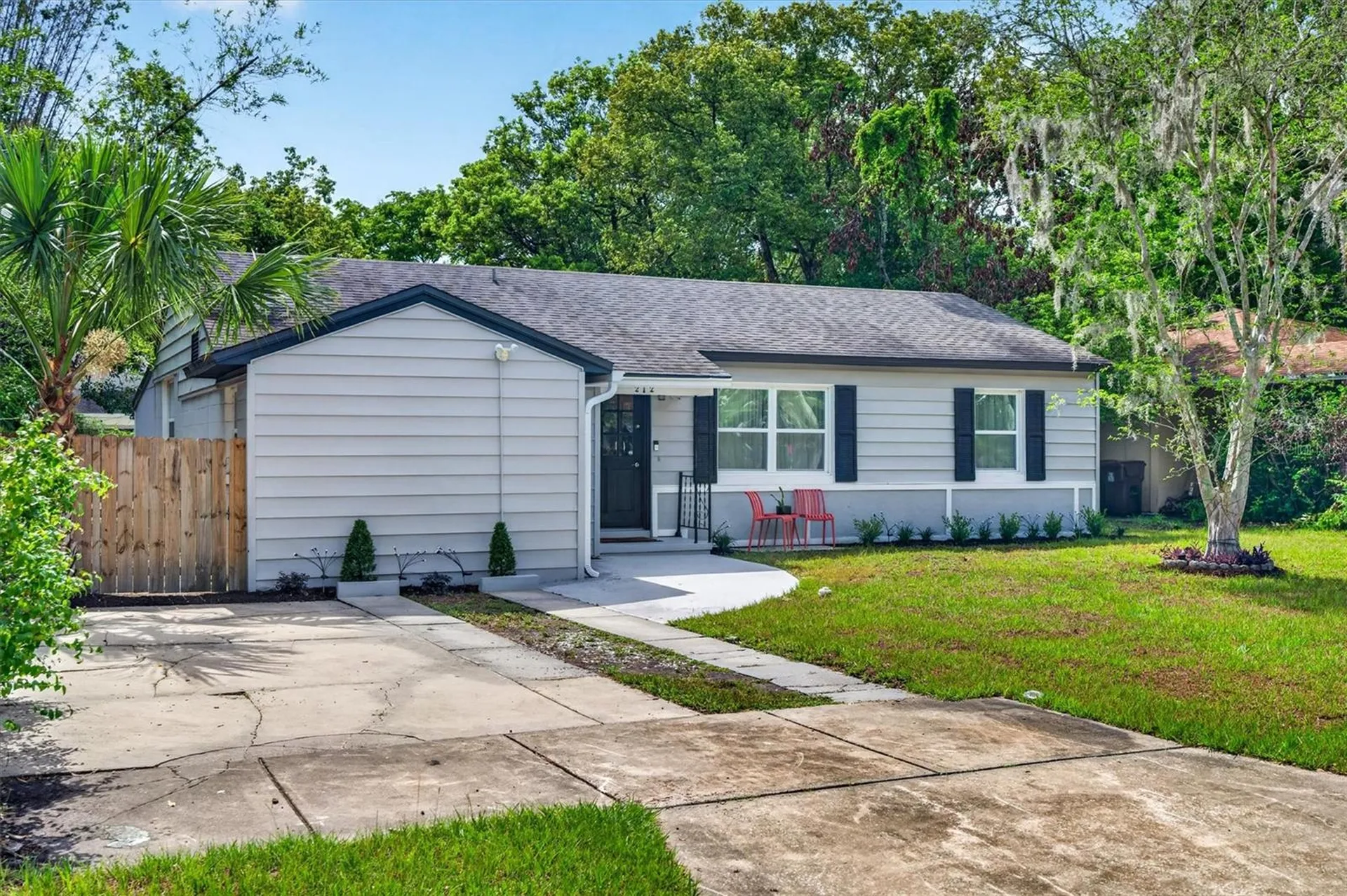 212 S Glenwood Avenue Orlando FL 32803