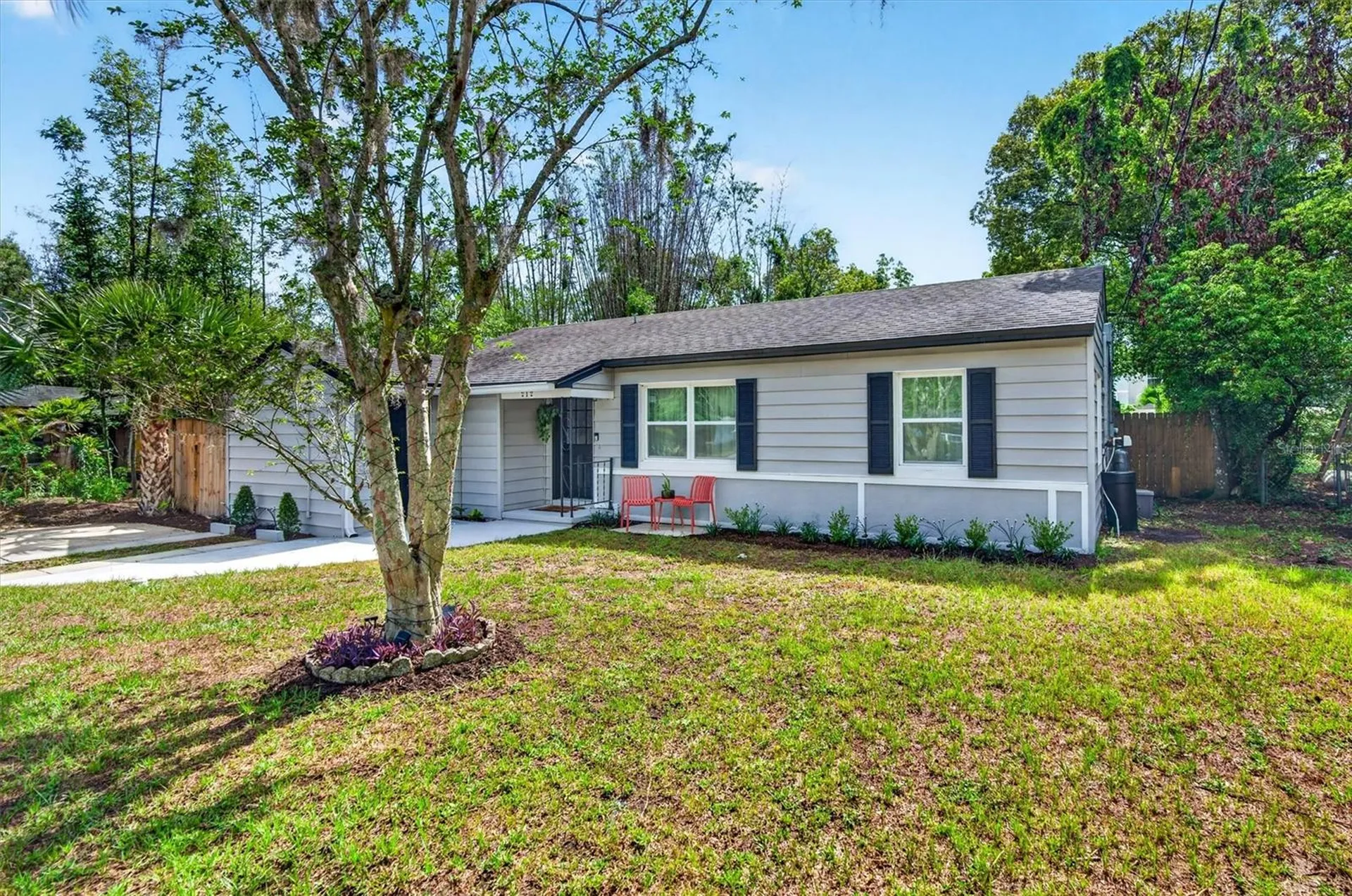 212 S Glenwood Avenue Orlando FL 32803