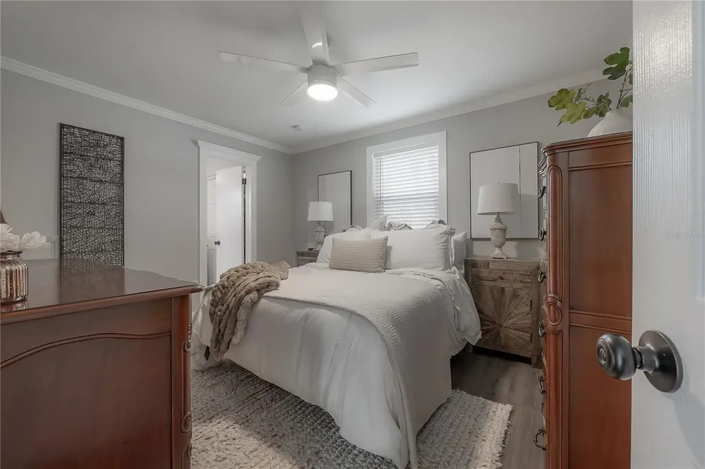 3401 W Van Buren Drive Tampa FL 33611