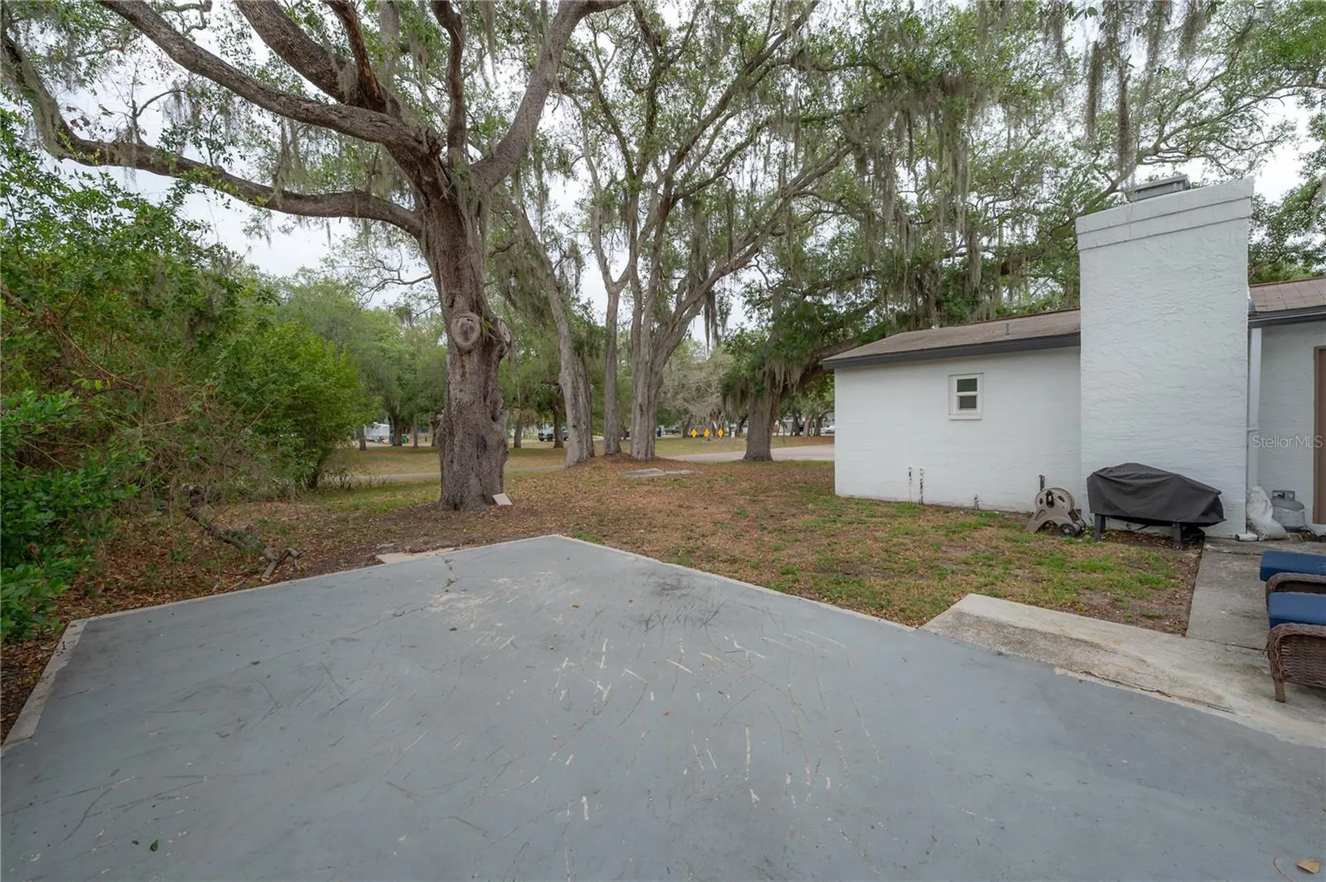 3401 W Van Buren Drive Tampa FL 33611