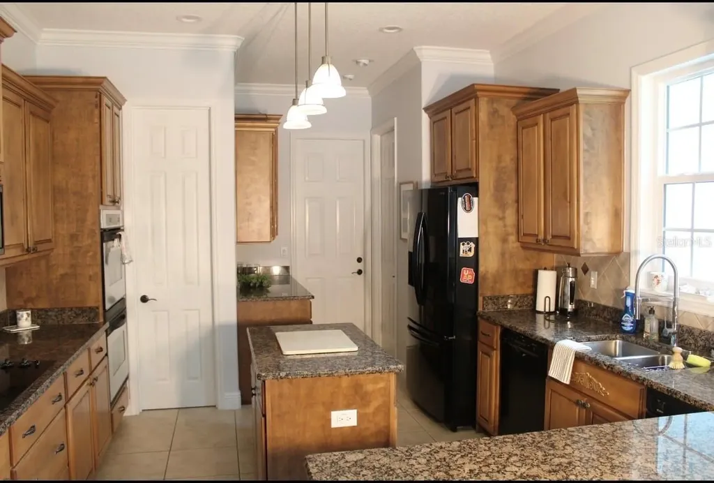 5621 Cypress Creek Drive Grant FL 32949
